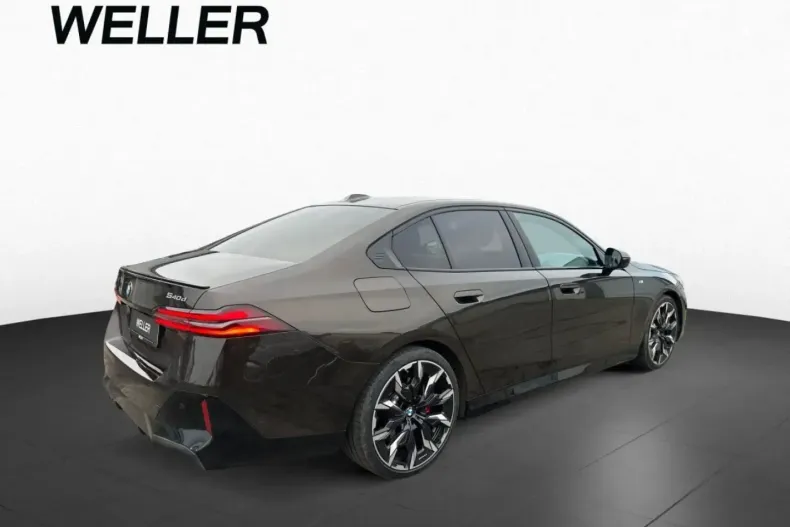 BMW 540 (Seria 5) din 2025 cu 31.387 km - oferta BMW181077 - foto 3