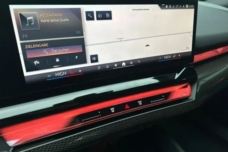 BMW 540 (Seria 5) din 2025 cu 31.387 km - oferta BMW181077 - foto 6