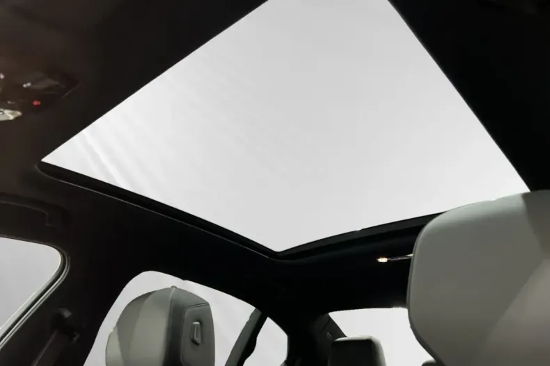 BMW 530 (Seria 5) din 2024 cu 8.219 km - oferta BMW181079 - foto 13