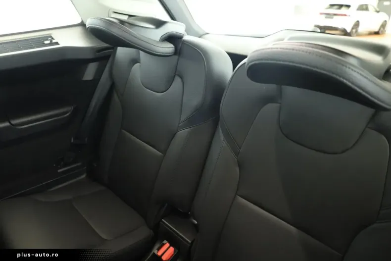 Volvo XC90 din 2023 cu 50.500 km - oferta VOL181080 - foto 10