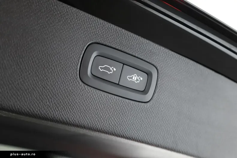 Volvo XC90 din 2023 cu 50.500 km - oferta VOL181080 - foto 24