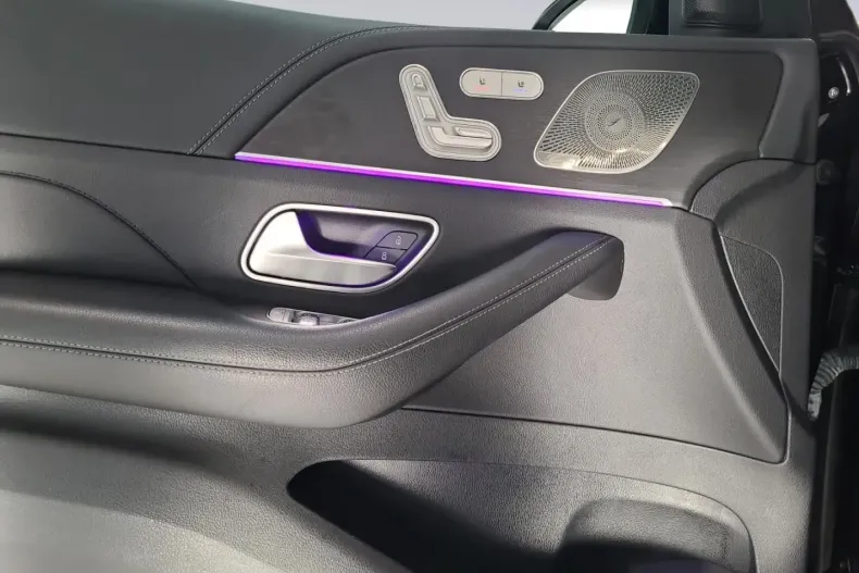 Mercedes-Benz GLE 350 (Clasa GLE) din 2024 cu 34.013 km - oferta MER181082 - foto 14