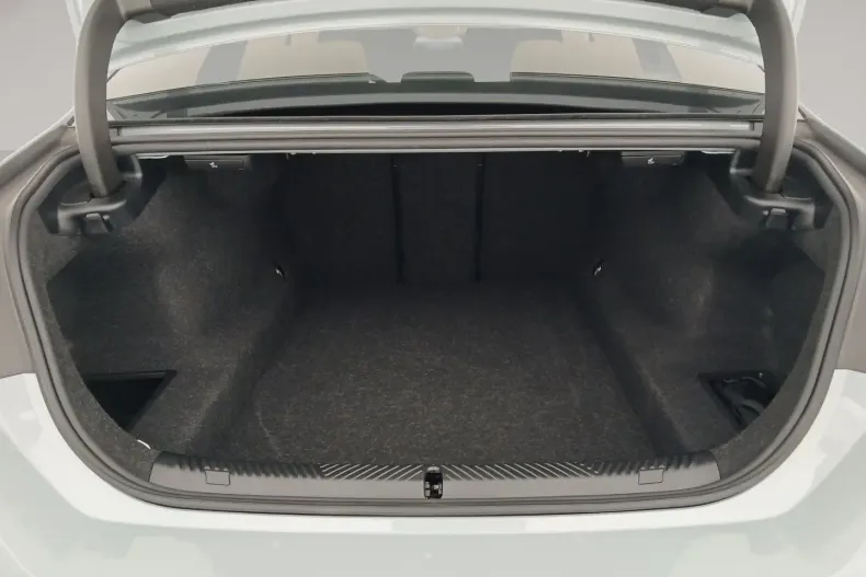 BMW 520 (Seria 5) din 2024 cu 7.619 km - oferta BMW181087 - foto 12