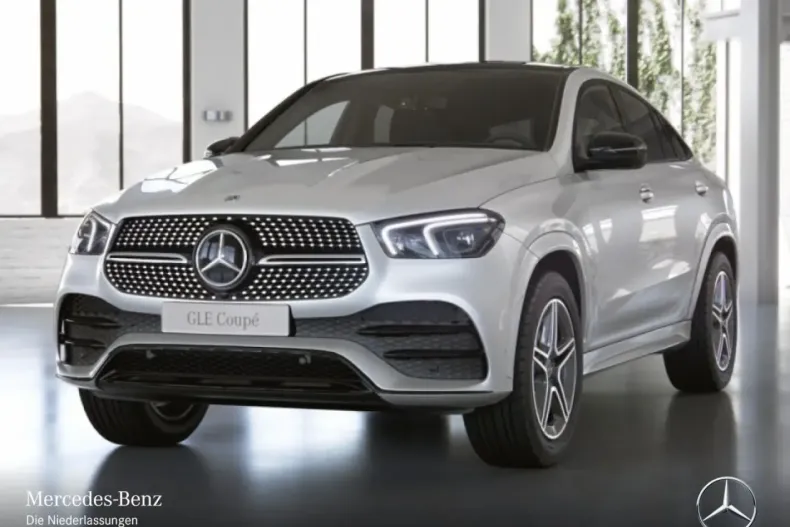 Mercedes-Benz GLE 400 din 2022 cu 28.792 km - oferta MER181092 - foto 2