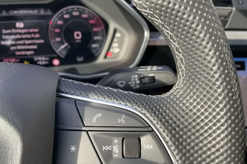 Audi Q3 din 2023 cu 29.185 km - oferta AUD181094 - foto 17