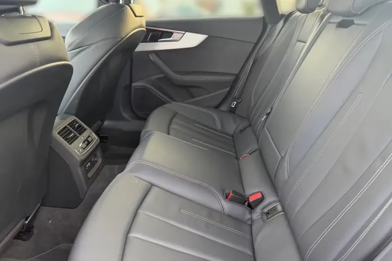 Audi A5 din 2025 cu 26.600 km - oferta AUD181097 - foto 12