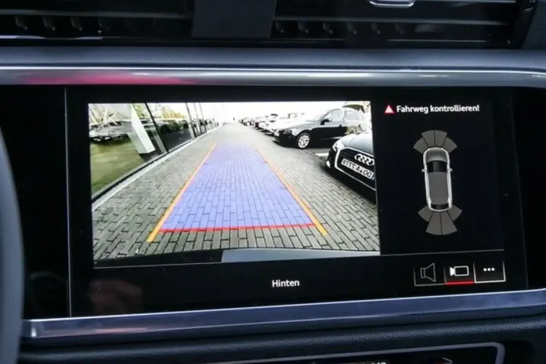 Audi Q3 din 2023 cu 69.730 km - oferta AUD181099 - foto 9