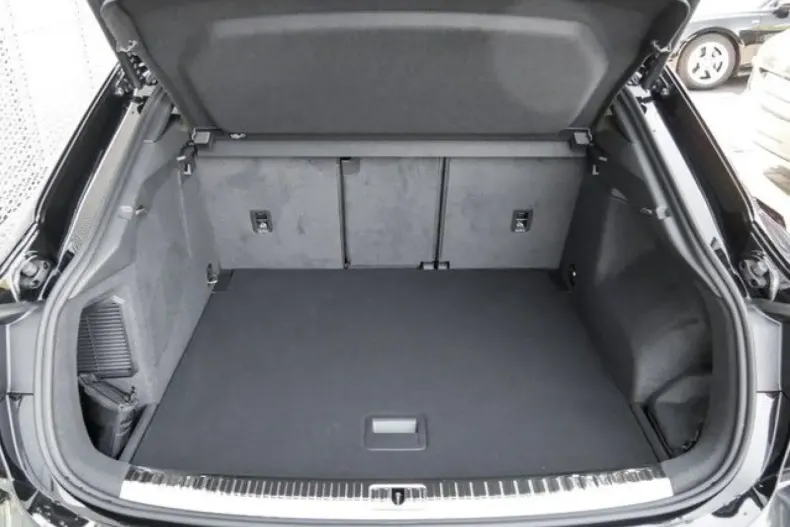 Audi Q3 din 2023 cu 69.730 km - oferta AUD181099 - foto 10