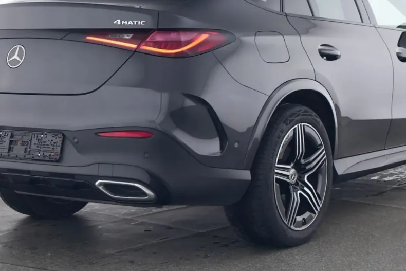 Mercedes-Benz GLC 200 (Clasa GLC) din 2024 cu 19.967 km - oferta MER181104 - foto 3