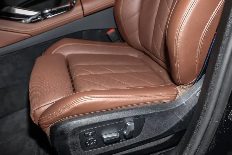 BMW X6 (Seria X) din 2025 cu 15.400 km - oferta BMW181106 - foto 10