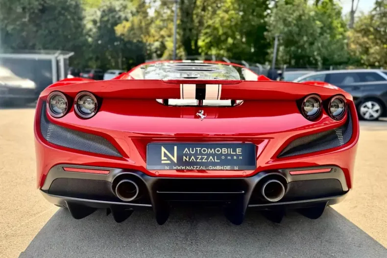 Ferrari F8 din 2021 cu 28.000 km - oferta FER181109 - foto 7