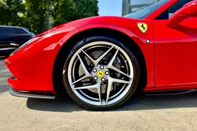 Ferrari F8 din 2021 cu 28.000 km - oferta FER181109 - foto 10