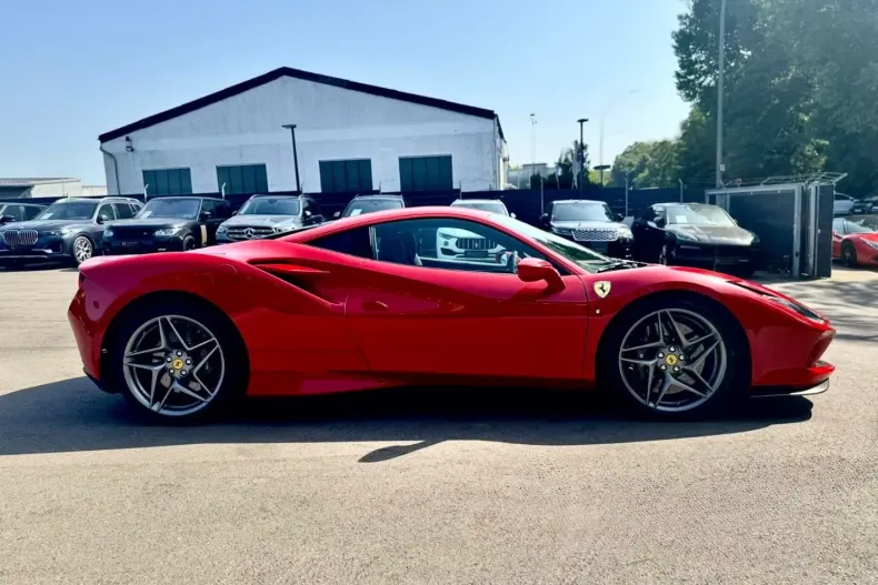 Ferrari F8 din 2021 cu 28.000 km - oferta FER181109 - foto 13