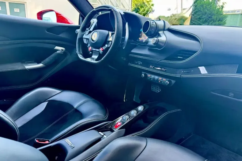 Ferrari F8 din 2021 cu 28.000 km - oferta FER181109 - foto 20