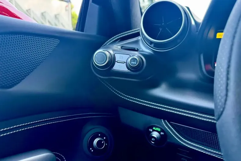 Ferrari F8 din 2021 cu 28.000 km - oferta FER181109 - foto 24