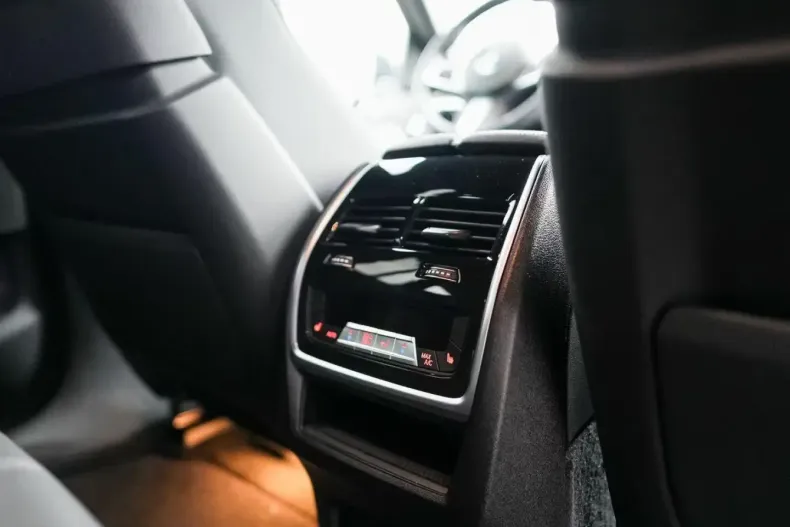 BMW X6 (Seria X) din 2025 cu 16.490 km - oferta BMW181110 - foto 11