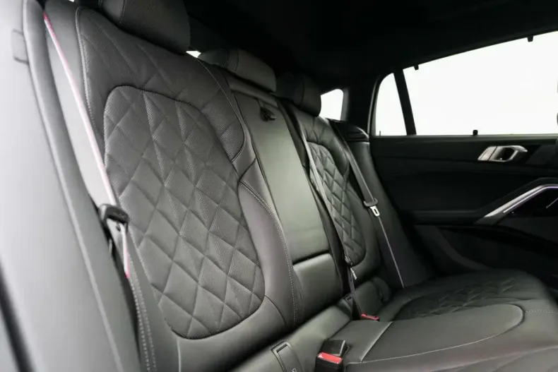 BMW X6 (Seria X) din 2025 cu 16.490 km - oferta BMW181110 - foto 27