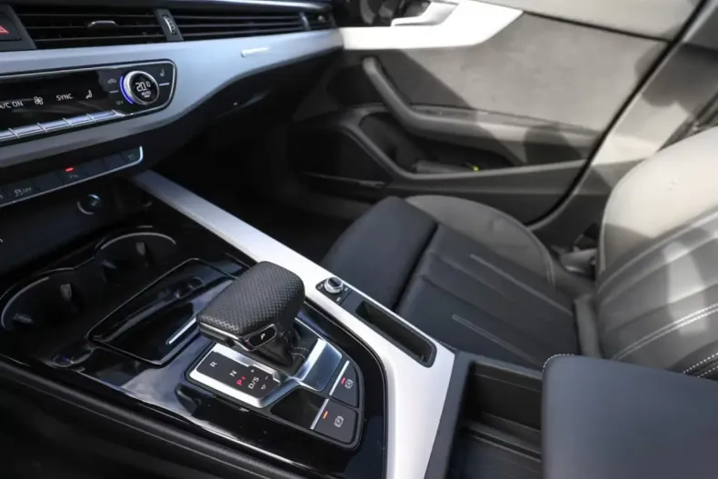 Audi A5 din 2025 cu 12.000 km - oferta AUD181111 - foto 10