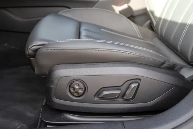 Audi A5 din 2025 cu 12.000 km - oferta AUD181111 - foto 11