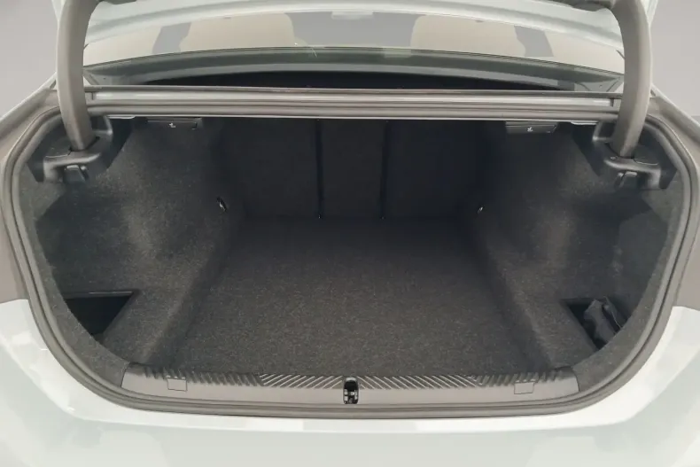 BMW 520 (Seria 5) din 2024 cu 17.299 km - oferta BMW181112 - foto 12