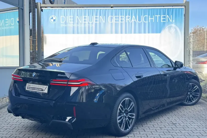 BMW 520 (Seria 5) din 2024 cu 22.700 km - oferta BMW181117 - foto 3