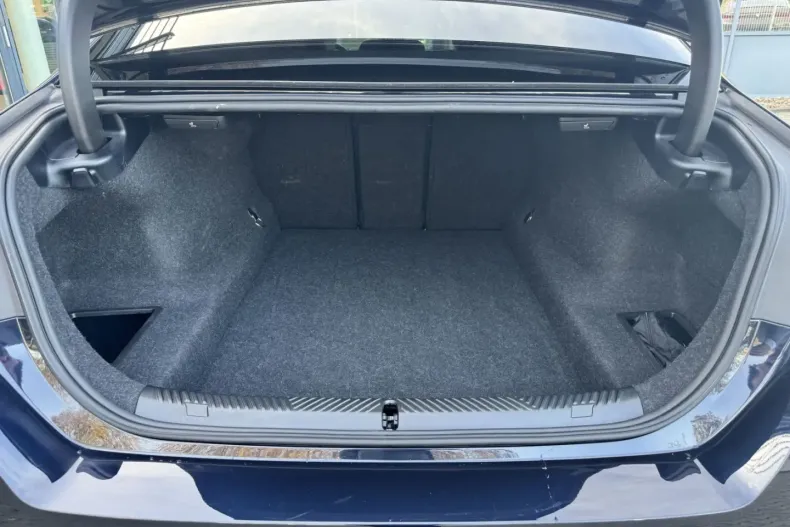 BMW 520 (Seria 5) din 2024 cu 22.700 km - oferta BMW181117 - foto 11