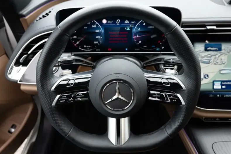 Mercedes-Benz E 200 din 2025 cu 22.888 km - oferta MER181124 - foto 7