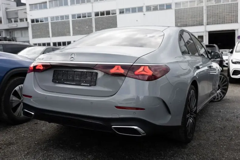 Mercedes-Benz E 200 din 2025 cu 27.131 km - oferta MER181125 - foto 3