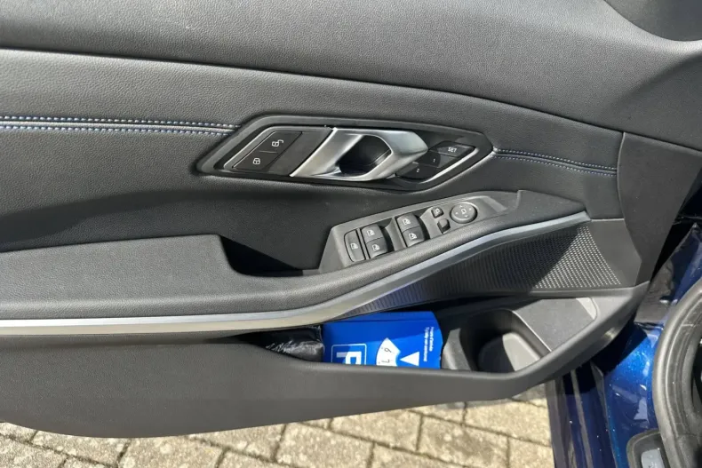 BMW 318 (Seria 3) din 2024 cu 6.594 km - oferta BMW181127 - foto 13