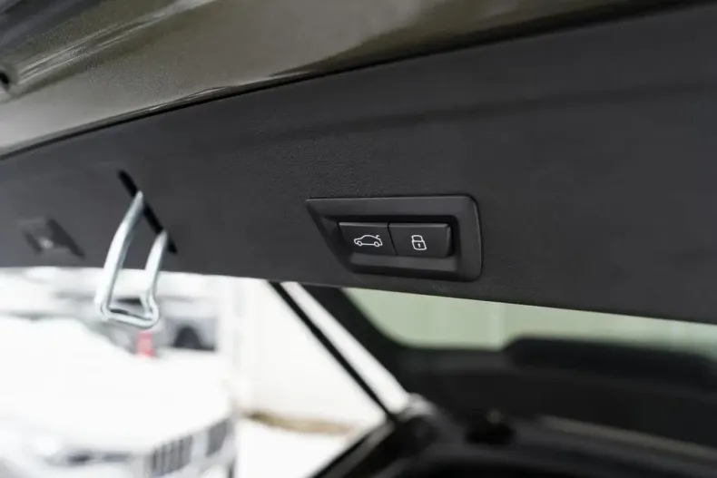 BMW X6 (Seria X) din 2025 cu 11.390 km - oferta BMW181128 - foto 13