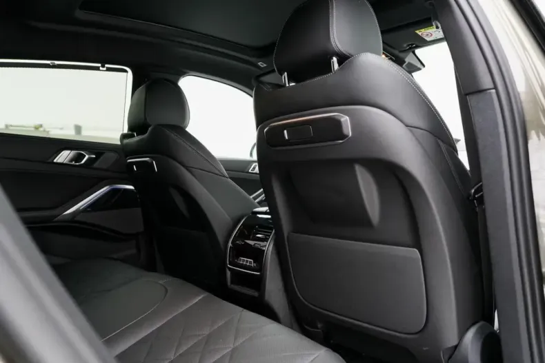 BMW X6 (Seria X) din 2025 cu 11.390 km - oferta BMW181128 - foto 23