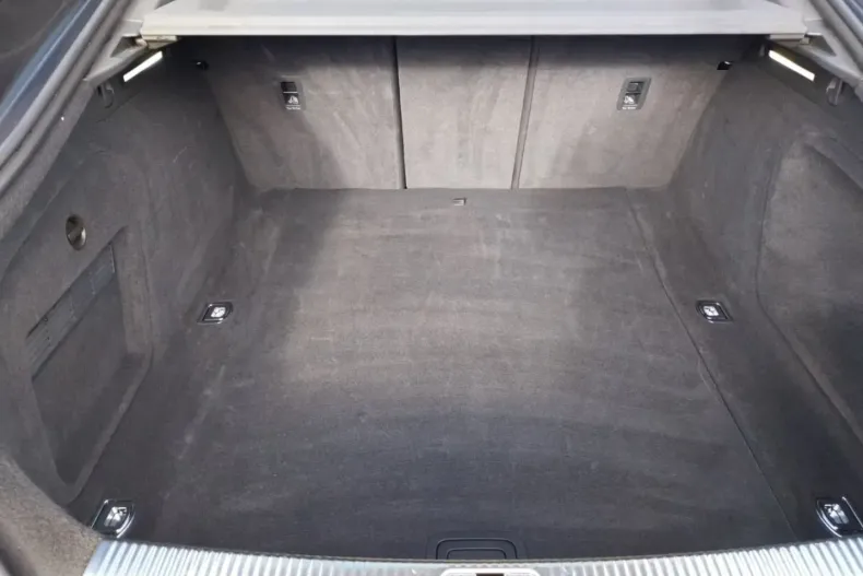 Audi A5 din 2022 cu 69.555 km - oferta AUD181140 - foto 13