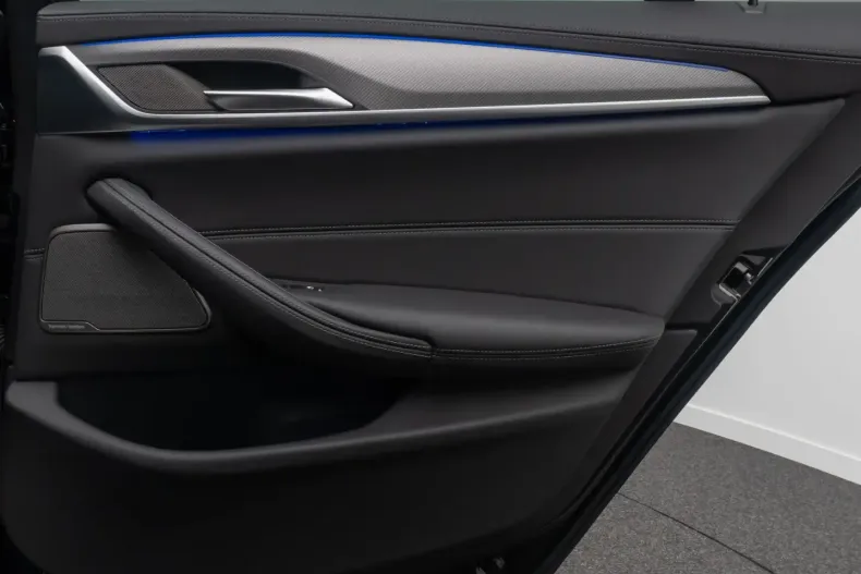 BMW M5 din 2023 cu 38.655 km - oferta BMW181145 - foto 31