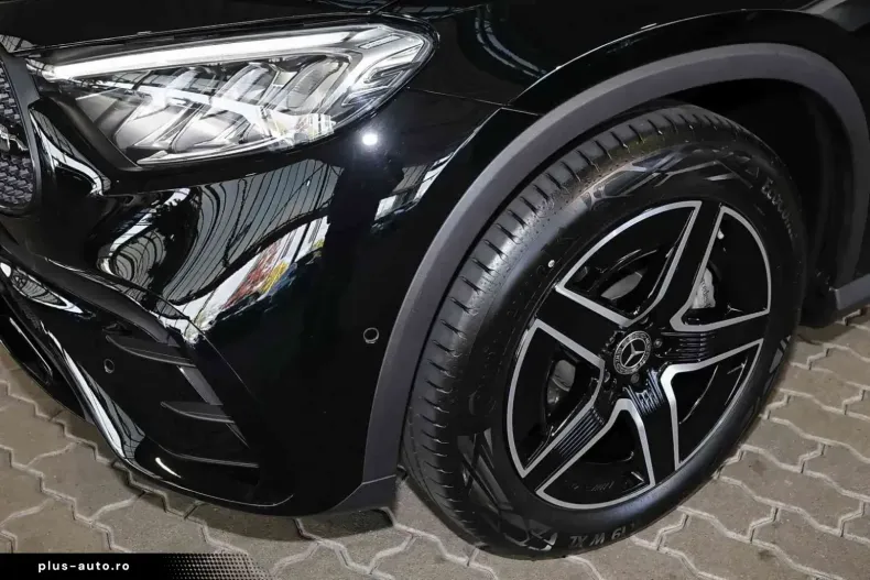 Mercedes-Benz GLC 200 din 2024 cu 17.220 km - oferta MER181155 - foto 3