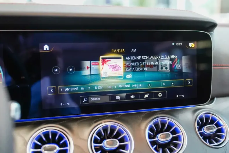 Mercedes-Benz E 53 AMG din 2021 cu 56.740 km - oferta MER181158 - foto 22