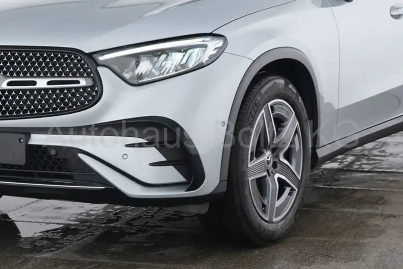 Mercedes-Benz GLC 200 din 2024 cu 13.500 km - oferta MER181161 - foto 2