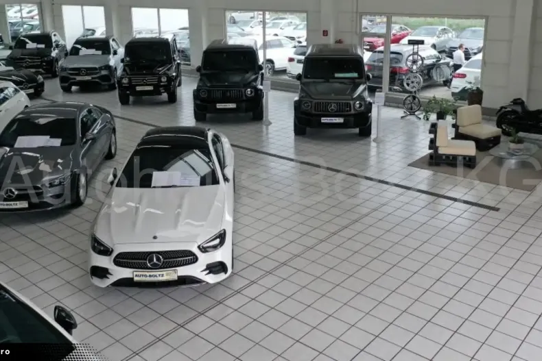 Mercedes-Benz GLC 200 din 2024 cu 13.500 km - oferta MER181161 - foto 9