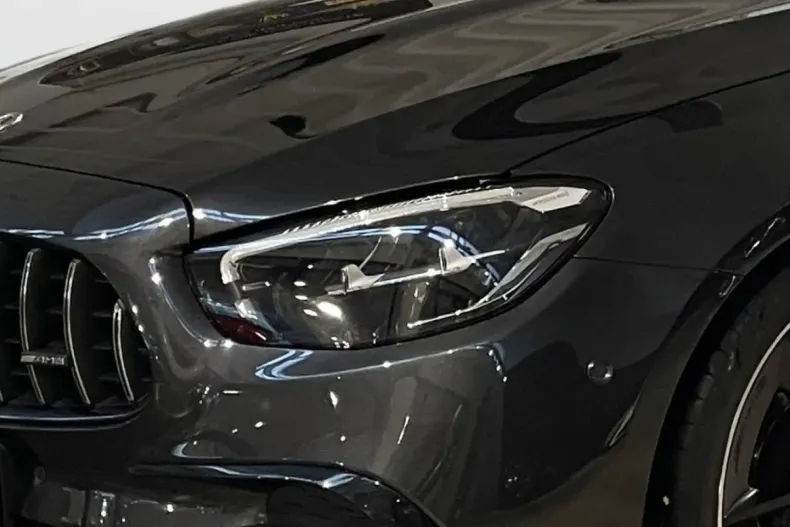 Mercedes-Benz E 53 AMG din 2022 cu 59.900 km - oferta MER181163 - foto 5