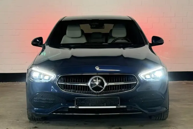 Mercedes-Benz C 300 din 2023 cu 19.245 km - oferta MER181168 - foto 2