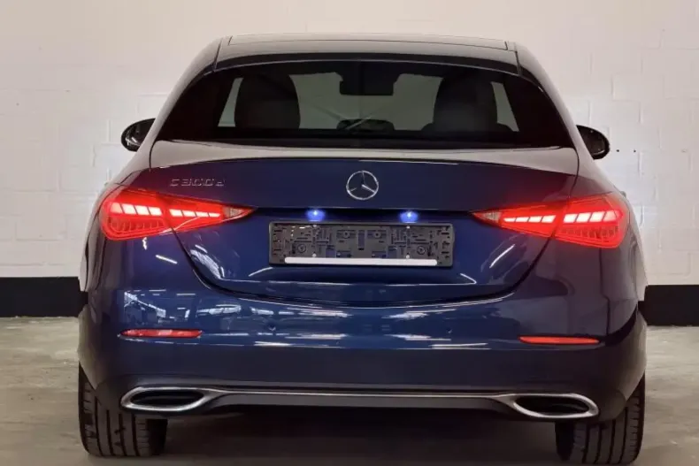 Mercedes-Benz C 300 din 2023 cu 19.245 km - oferta MER181168 - foto 6