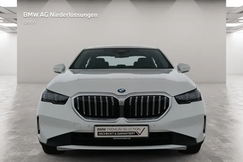 BMW 520 din 2024 cu 7.711 km - oferta BMW181174 - foto 4