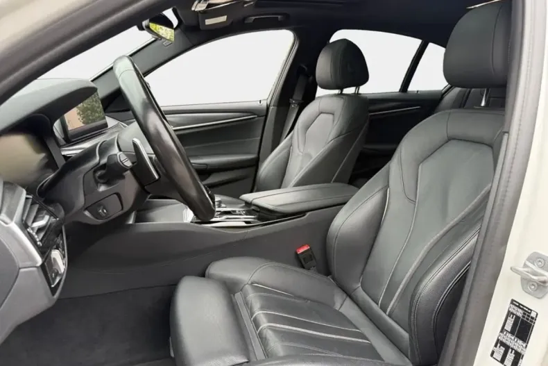 BMW 530 din 2023 cu 53.200 km - oferta BMW181175 - foto 11