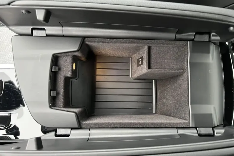 BMW 520 din 2022 cu 31.100 km - oferta BMW181176 - foto 21