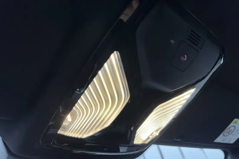 BMW 520 din 2022 cu 31.100 km - oferta BMW181176 - foto 30