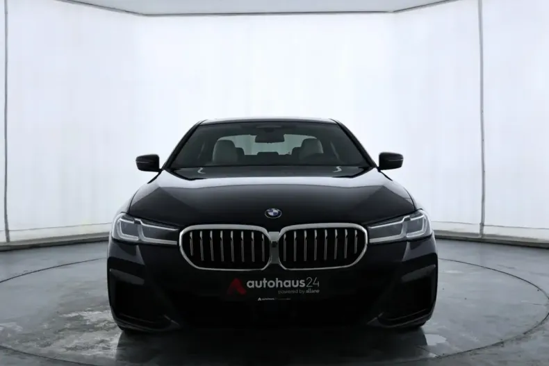 BMW 520 din 2023 cu 87.780 km - oferta BMW181179 - foto 2