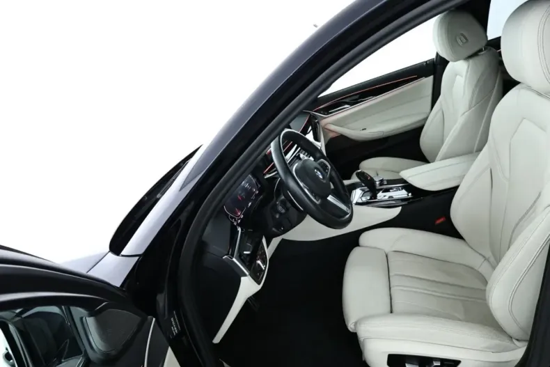 BMW 520 din 2023 cu 87.780 km - oferta BMW181179 - foto 8