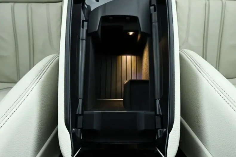 BMW 520 din 2023 cu 87.780 km - oferta BMW181179 - foto 15