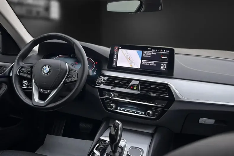 BMW 530 din 2023 cu 76.325 km - oferta BMW181180 - foto 14