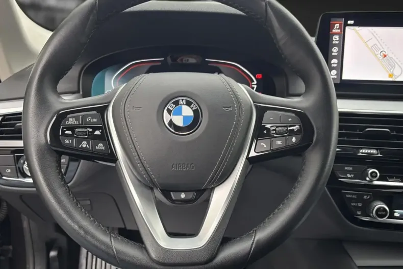 BMW 530 din 2023 cu 76.325 km - oferta BMW181180 - foto 15