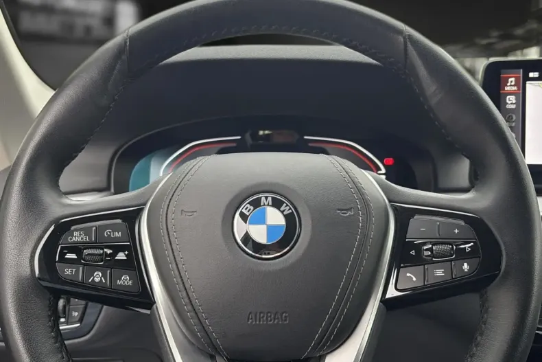 BMW 530 din 2023 cu 76.325 km - oferta BMW181180 - foto 16